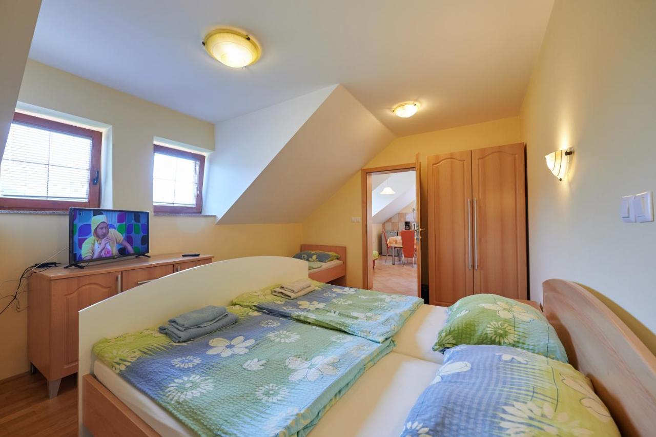 Tourist farm Kolar Villa Ljubno Exteriör bild