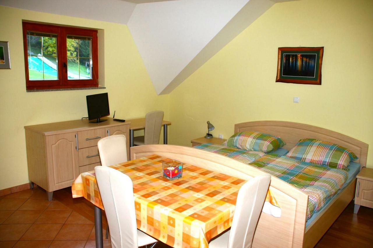 Tourist farm Kolar Villa Ljubno Exteriör bild